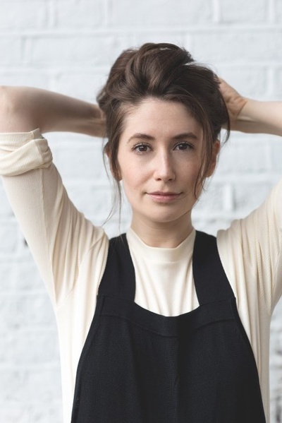 莎莉·克莱芙的写真