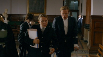 克里·哥德利曼的写真-2011《皇家律师》S0...