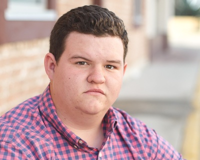 凯勒布·埃默里的写真