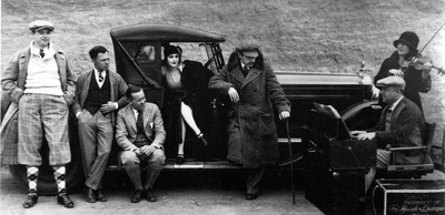 罗伯特·弗洛里的写真-Assistant Robert Flor...