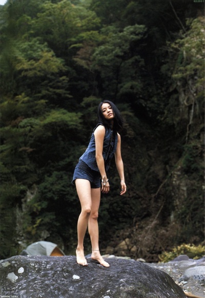 桃生亚希子的写真