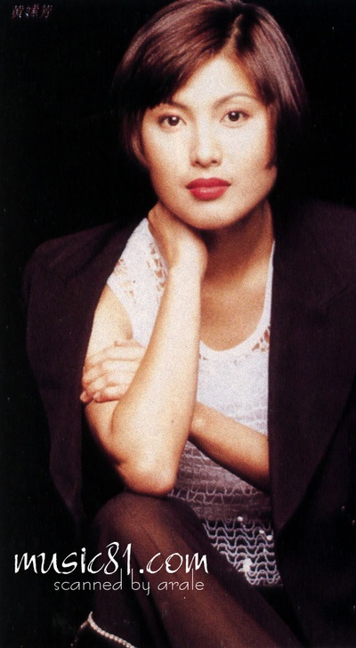黄嫊芳的写真-黄嫊芳