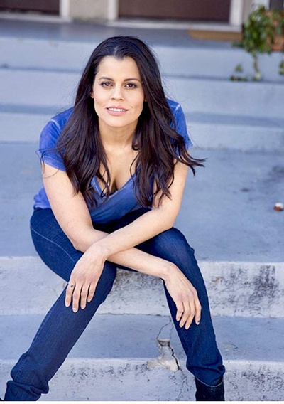 玛丽索尔·拉米雷斯的写真