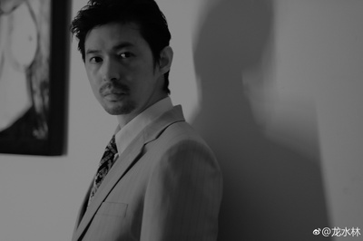 龙水林的写真