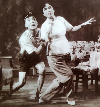 绿杨的写真-糊涂爹娘