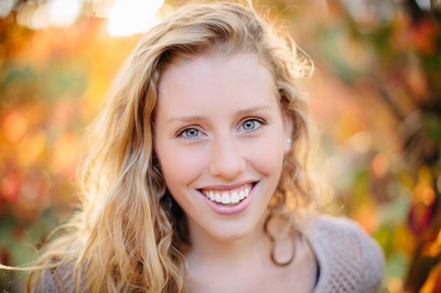 琳赛·雷吉斯特的写真