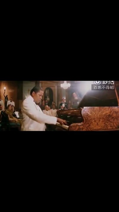 克兰伦斯·威廉姆斯三世的写真-克兰伦斯·威廉姆斯三...