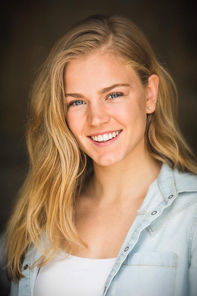 索菲亚·福雷斯特的写真