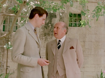 杰弗里·蔡特的写真-1981《故园风雨后》...