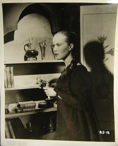 苏珊·申塔尔的写真