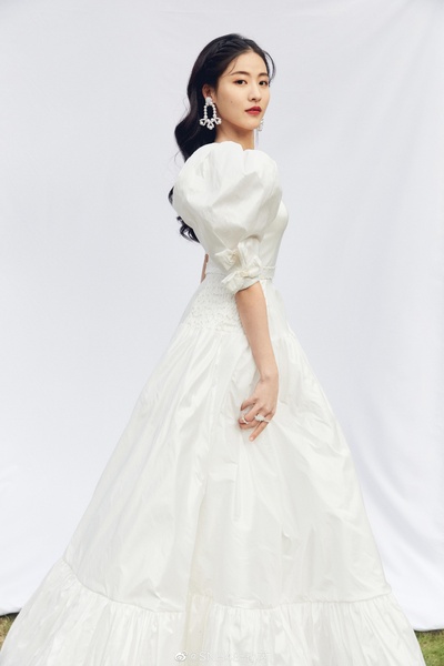 孙芮的写真-孙芮 12.6 扑通心动表...