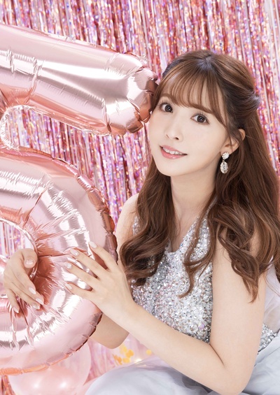 三上悠亚的写真-三上悠亜