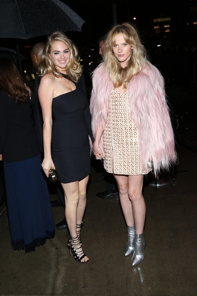 凯特·阿普顿的写真