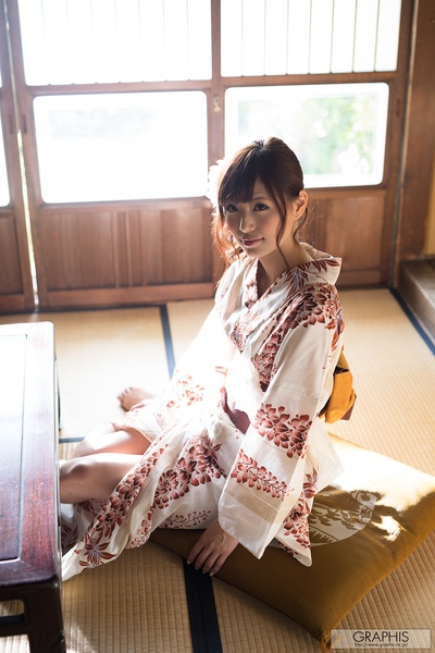 立花阳未的写真