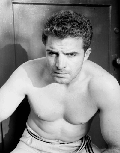 文斯·爱德华兹的写真