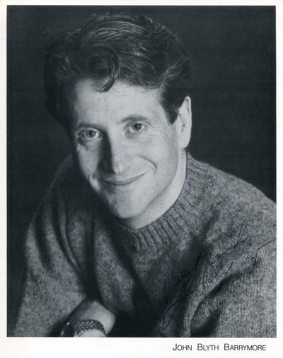 约翰·布莱斯·巴里摩尔的写真