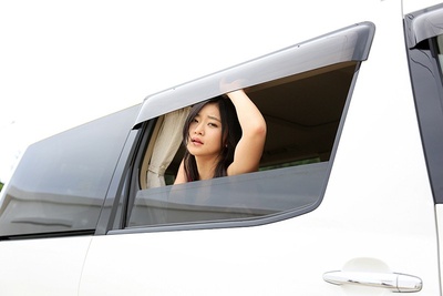 深井彩夏的写真