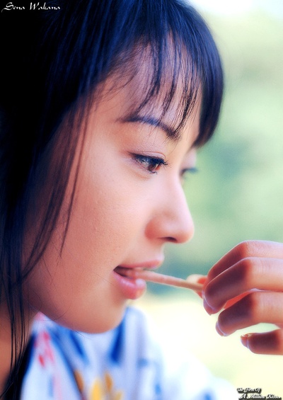 若菜濑奈的写真