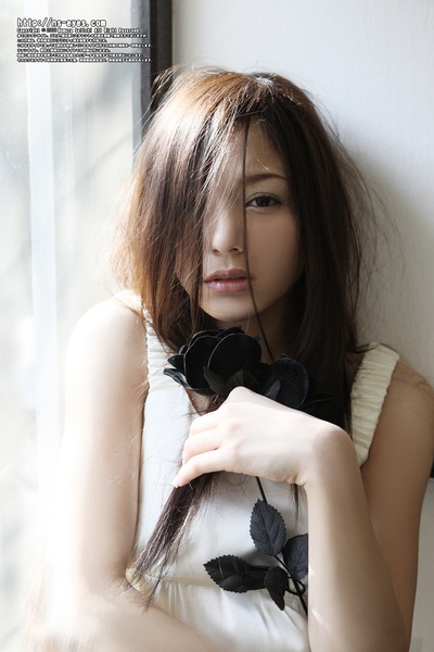 柚木提娜的写真