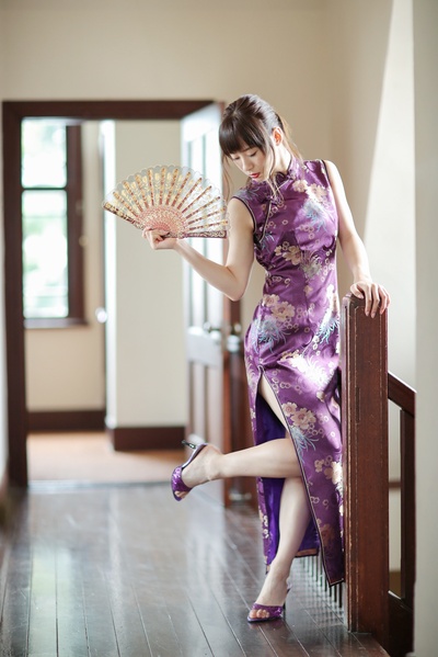 生田衣梨奈的写真