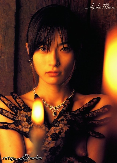 三浦爱佳的写真