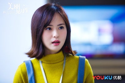 简莉纹的写真-《美丽见习生》简莉纹...