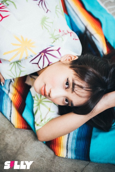 冈田纱里的写真