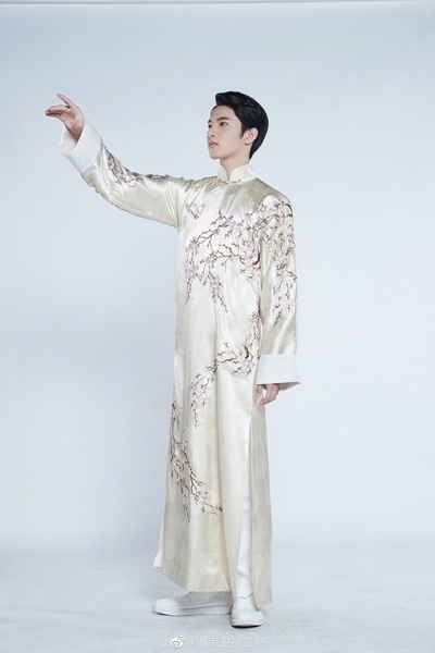 刘耀文的写真-2021.2.13@湖南卫视...