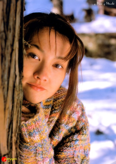 三咲真央的写真