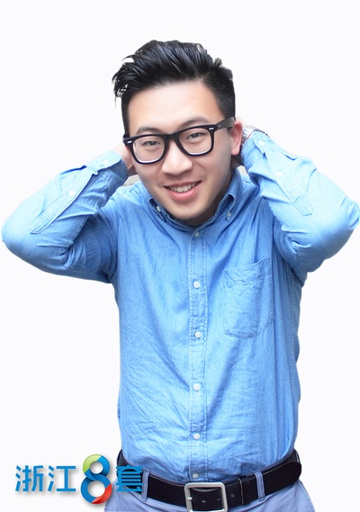 岳玉轩的写真-主持照