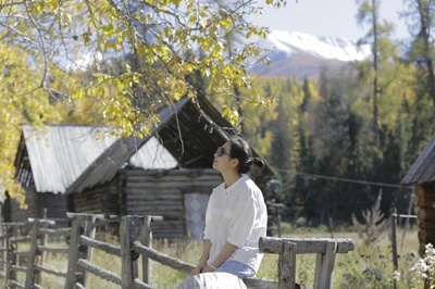王丽娜的写真-导演王丽娜