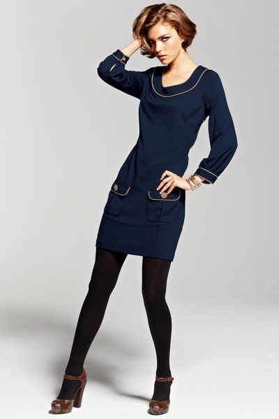 艾利桑娜·缪斯的写真