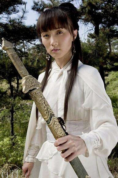 肖肖的写真-肖肖《风起第一关》