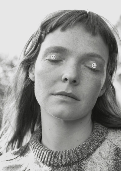 维多利亚·温格的写真