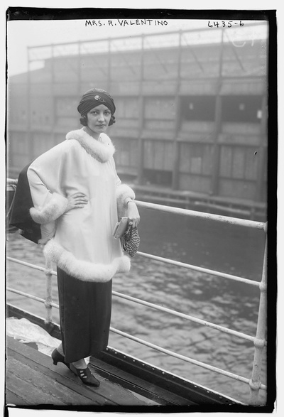 娜塔莎·兰波娃的写真