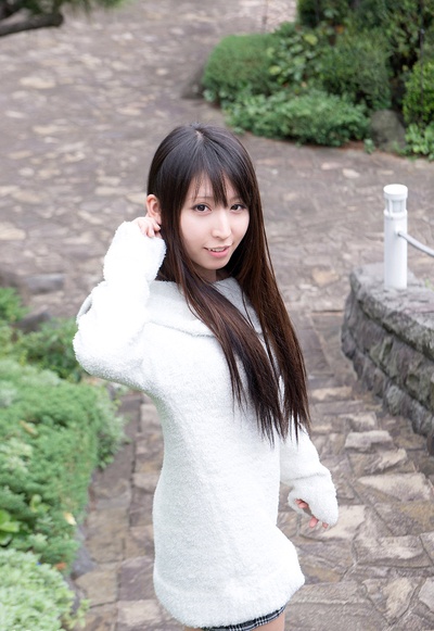 板野有纪的写真