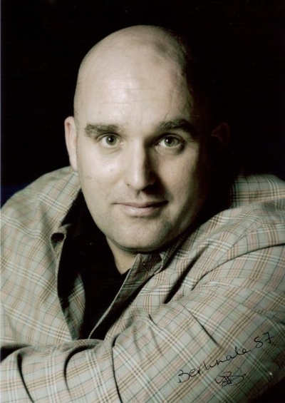 西恩·迈德斯的写真