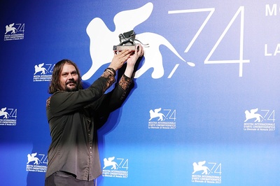 沃威克·桑顿的写真-第74届威尼斯电影节...