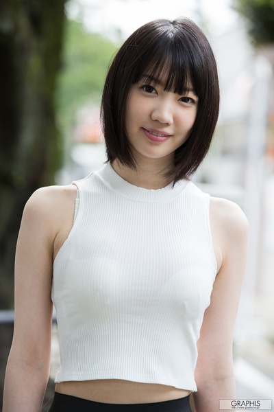 铃木心春的写真