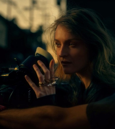 克莱尔·麦卡锡的写真