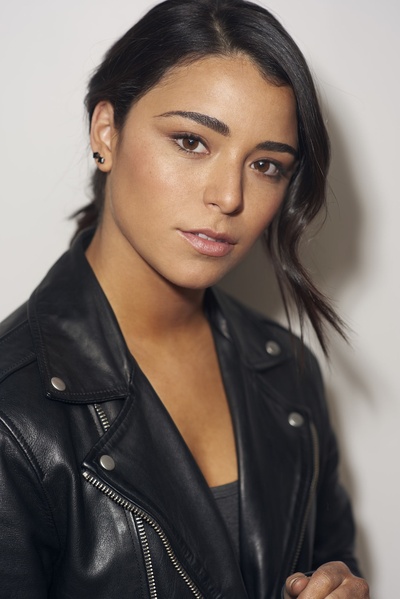 妮可·穆尼奥斯的写真