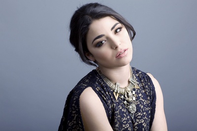 妮可·穆尼奥斯的写真