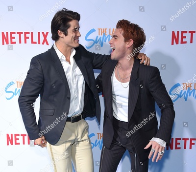 沃尔夫冈·诺沃格拉茨的写真-基情滿滿