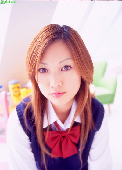 前岛美步的写真