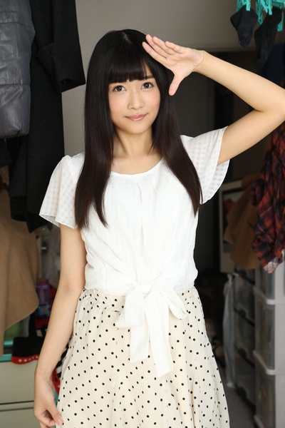 山井铃的写真-山井すず