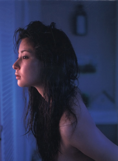 立河宜子的写真