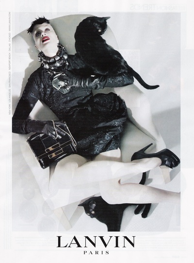 克莉丝汀·麦玫娜蜜的写真