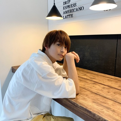 高桥文哉的写真