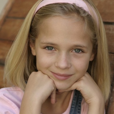 肯达尔·艾伯盖特的写真