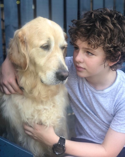 芬恩·利特的写真